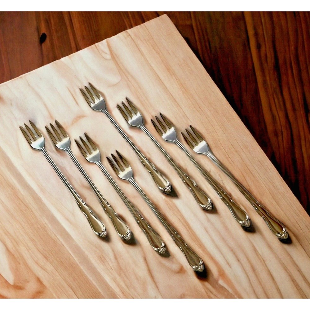 8 Pcs. ONEIDA Simon L George H Rogers Co Homested Seafood Cocktail Forks Retired
